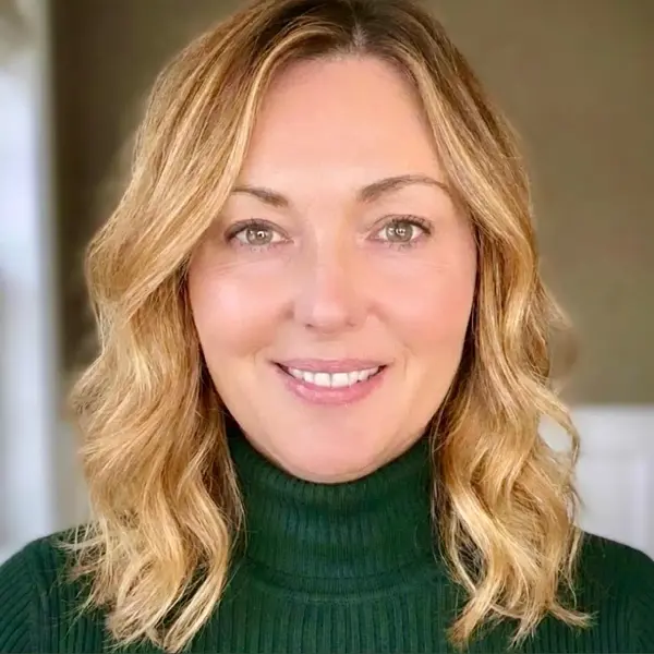 Kristin Denault